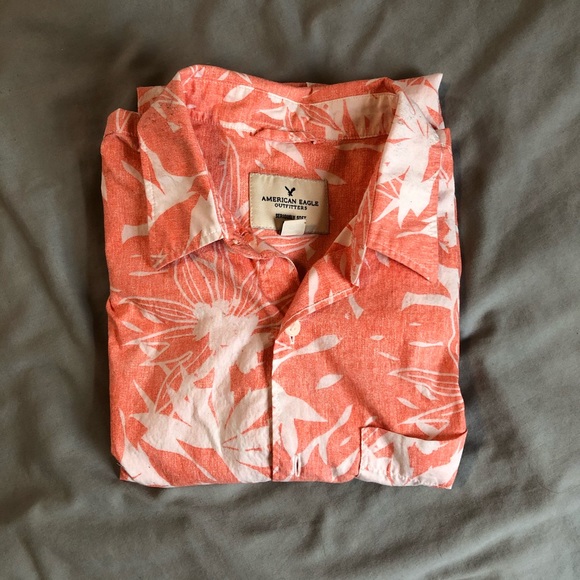 American Eagle Peach & Palms Tropical Shirt - Picture 2 of 4